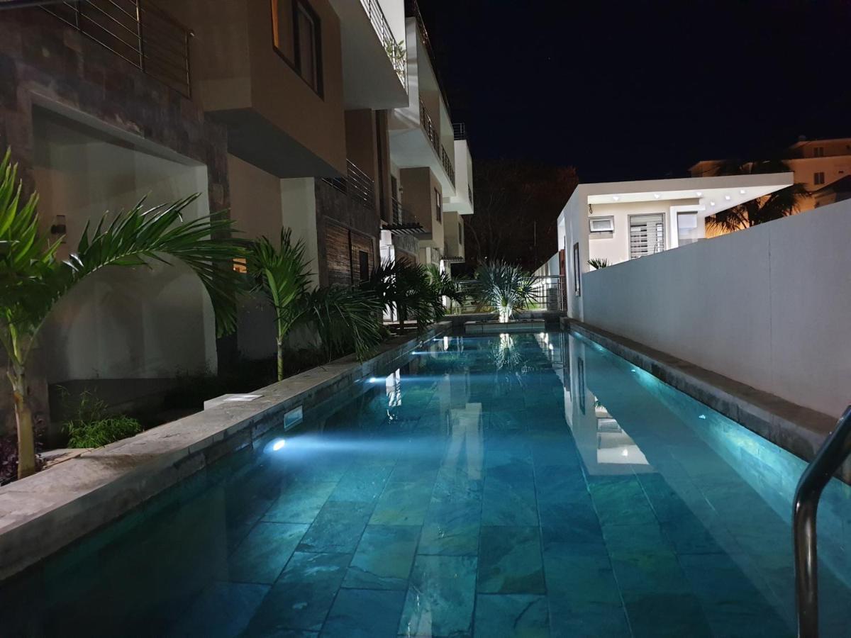 Appartement Westwood Luxury Penthouse With Private Roof Ref 15847 *
